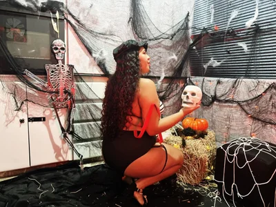 VictoriaRoose happy halloween 🎃💀🎀 Foto 9
