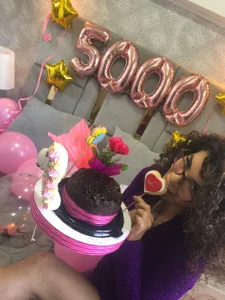 Rachell_More celebrating with you, the 5000 followers, thank you Pic 8