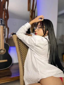 🤍 de AliceSmity_  8 Imagens