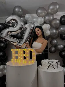 Michell_sr my twenty one years🤍🖤 Gambar 3