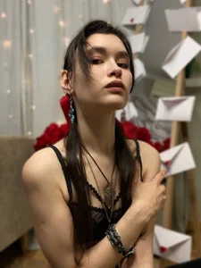 Emily_Strikeee Happy Day of Valentine💋 Pic 3