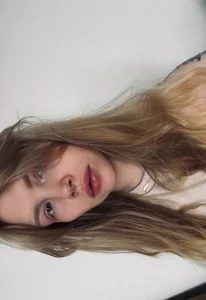 pestiyilinet: its me :3 ( 2 фото)