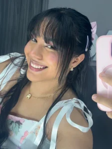 Adri_Silva 🌸 Do you like mischievous princesses? Pic 2