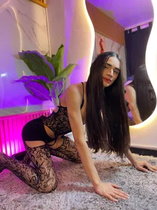 MISS_VIOOLET Public Pic 2