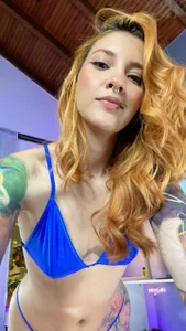 RedJasmine_ Public Pic