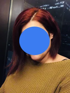 Curvy-Essex-Milf Public Pic 5