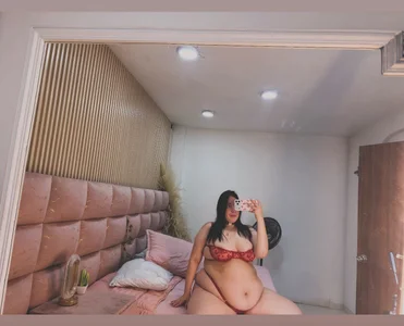 Zdjęcia NiickyJones my body 2:  4