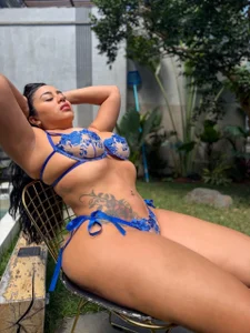 emily-Hornyy Mood 😈 รูป  3