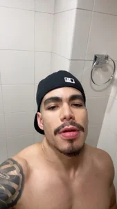 DouglasSafados's XXX Nude Photo 2