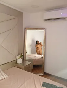 AkiraHeat my beautiful body 🍒🍑 Foto