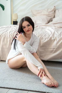 E_l_i_z_e_ Public Pic 6