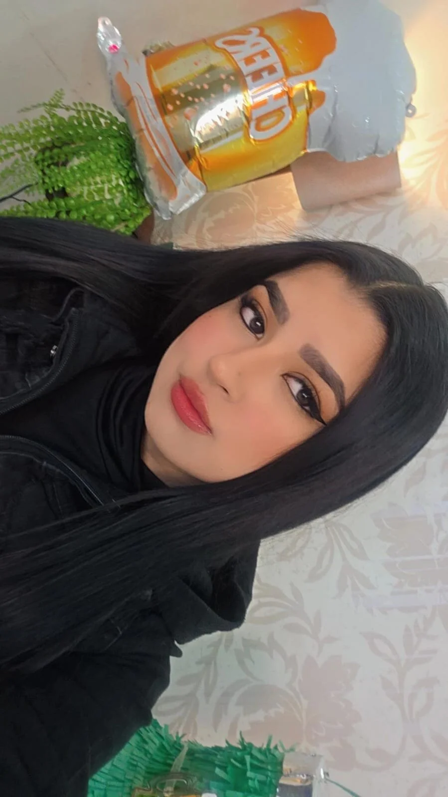 Emilygh1_ Public slika