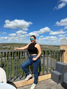 Elisabeth-rodriguez Public зображення 2