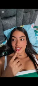 PenelopeAndLucaX's XXX Nude Photo 3