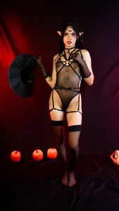 halloween od aisha_sakina  5 snímek