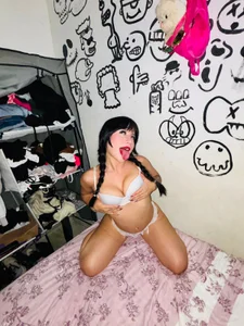 ahitanaa_ Public Pic 7