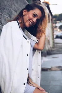 Sally_Diazz Public Pic 2