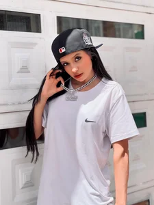 Little_arii Outdoors 🤍🖤 Foto