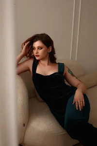 Velvet-Flame 🤭 Foto 2