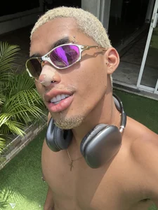 LiamByrne In love with my Jim 🤧 Pic 2