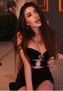 Gold_Selen Public Pic 5