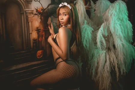 EmmaRogers_ Happy Halloween ♥ Pic 4
