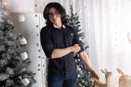 AngelBennet_ Xmas memories🎄 Pic