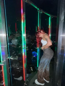 i_am_naomi Public Kuva