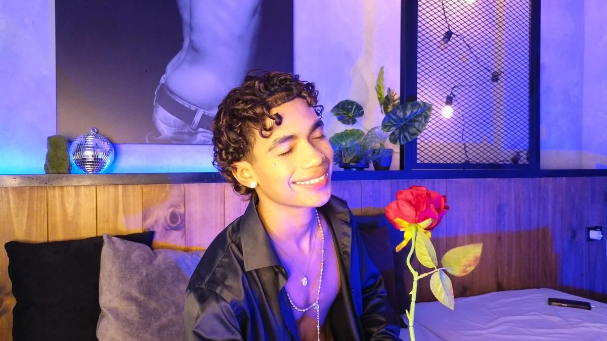 AlanCutee Aktuellstes Foto 3474