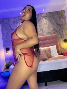 brithanycampbell sexy hot rub body my love kiss Pic 3
