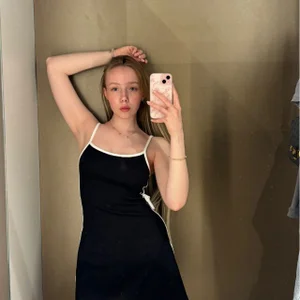 AntoniaMoravick Public Pic