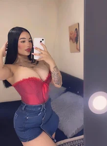 AnthonellaSweet_ Public Pic 2