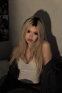 miafruit's XXX Nude Photo 5