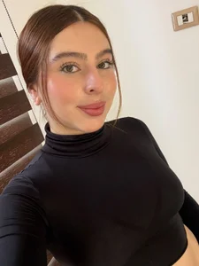 saraaah_s ABOUT ME 💛 . fénykép