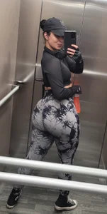 a little of me 😗 de teretwerk_23  4 Imagens