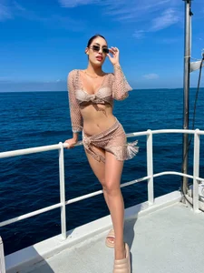 On beach 🌊 de AriaMuse Foto