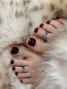 urmissalice kiss and lick my every toe 圖片