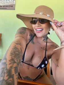 👙☀️🌊🏝️👒 de mayacademia  4 photos