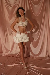 Dangerously Sweet😈🌺 de viviann_evans  3 Imagens