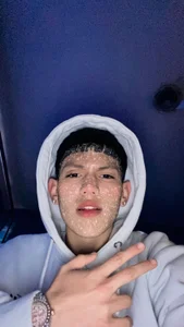 Joniis_smitth Public Immagine  4