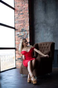 Red dress❤️ od InDiva  snímek