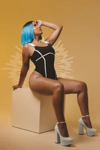 MelaniieRoux TOP Foto 7