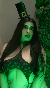 AgathaLynx 🍀AgathaLynx💚 Pic 3