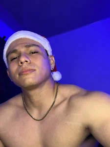 RoyConstance Public  8. fénykép