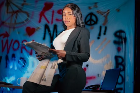 HallyBans Work with me in the office Foto 4