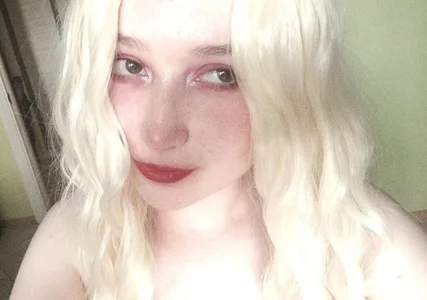 MizukiNoYoru Public Pic 3