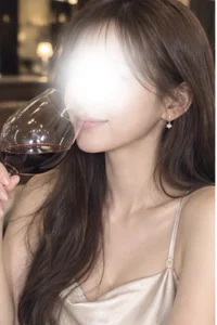 --yuri Public Pic 3