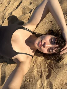 victoriavutiuk's photo
