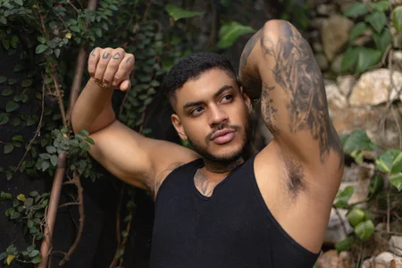 LuigiVitale_1 The black is personality Poză 2