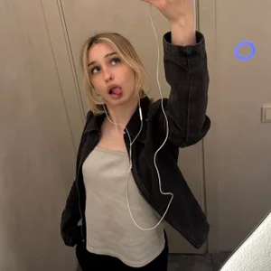 Public od Eva_Mitchell  4 snímek